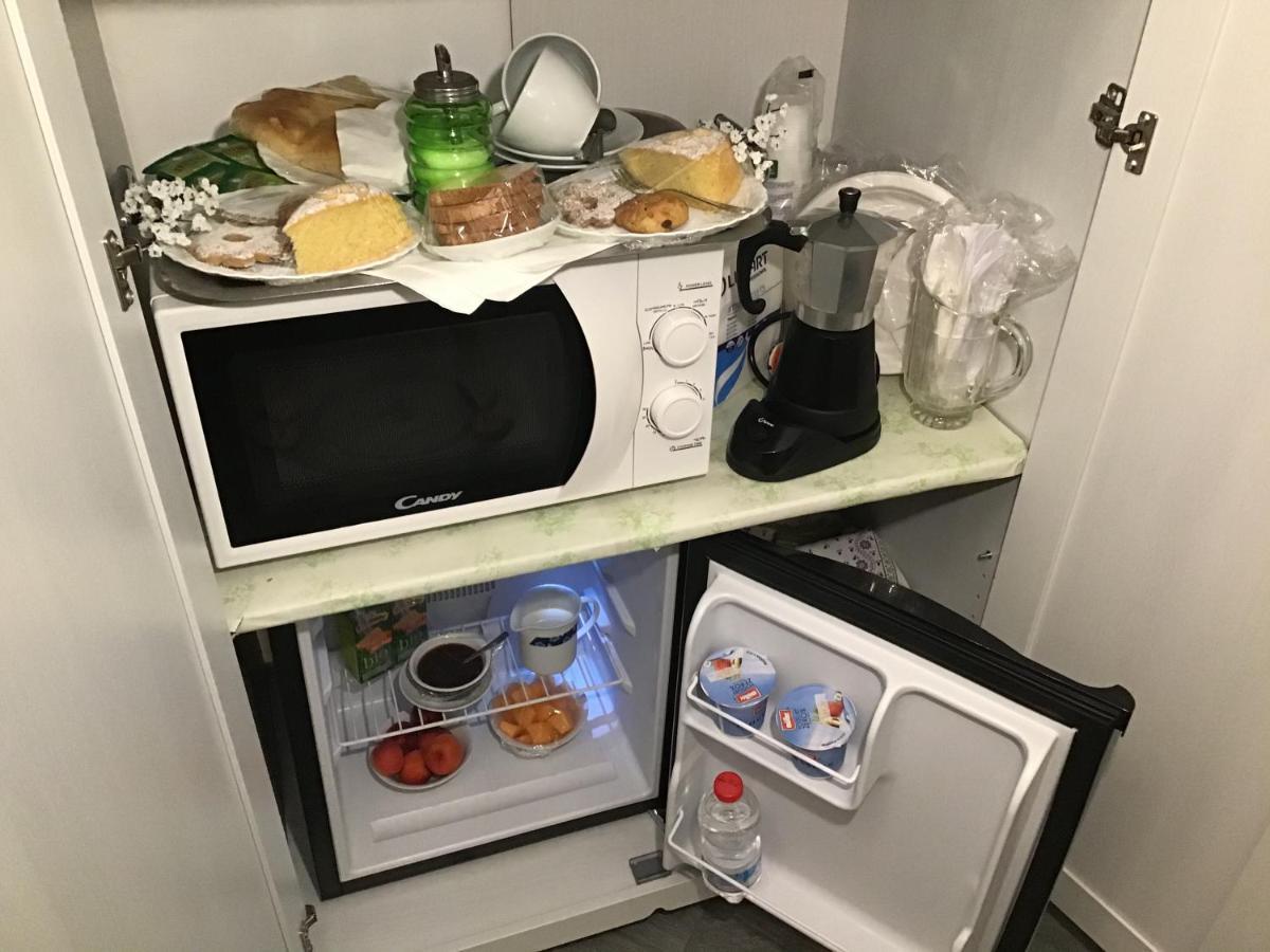 B&B Lercari Genoa Bagian luar foto