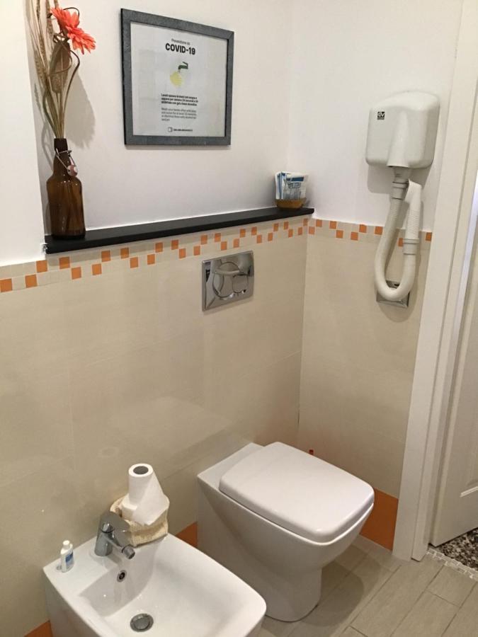 B&B Lercari Genoa Bagian luar foto