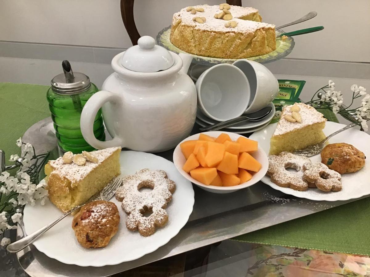 B&B Lercari Genoa Bagian luar foto